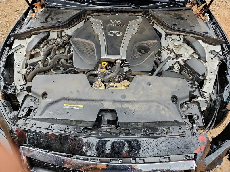 2018 INFINITI Q50 LUXE  