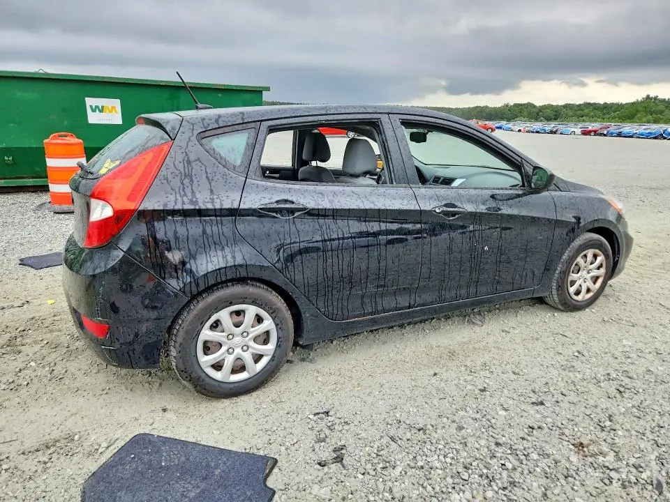 2014 HYUNDAI ACCENT GS  