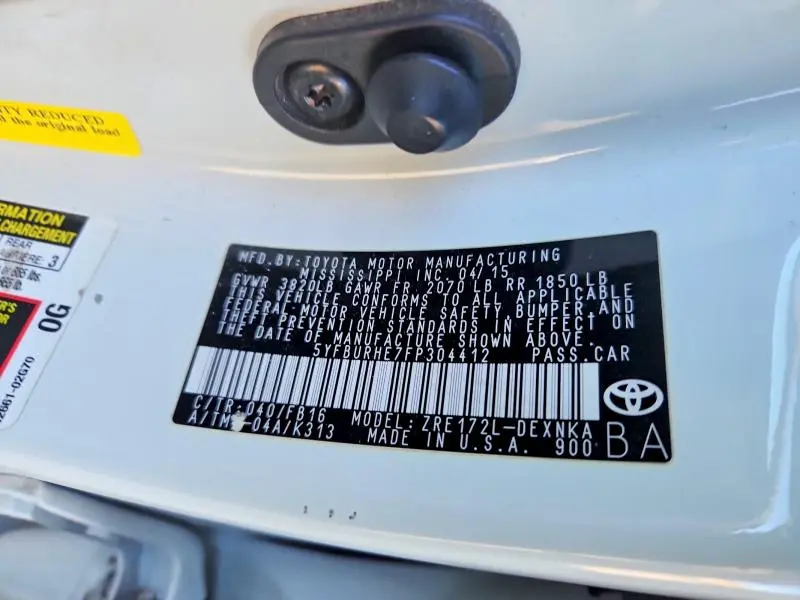 2015 TOYOTA COROLLA L  