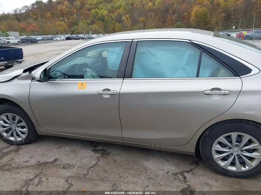 2017 TOYOTA CAMRY LE