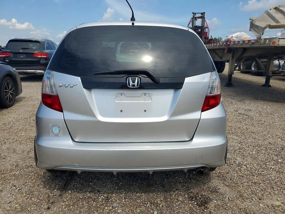 2012 HONDA FIT   