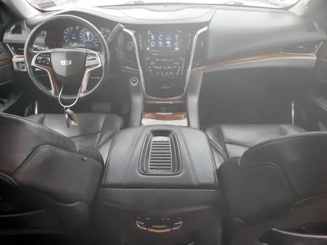 2018 CADILLAC ESCALADE LUXURY  