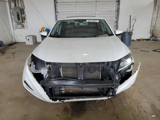 2022 VOLKSWAGEN PASSAT SE  