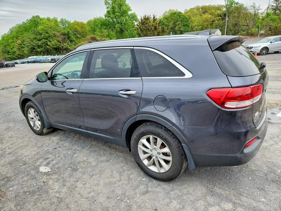 2016 KIA SORENTO LX V6  