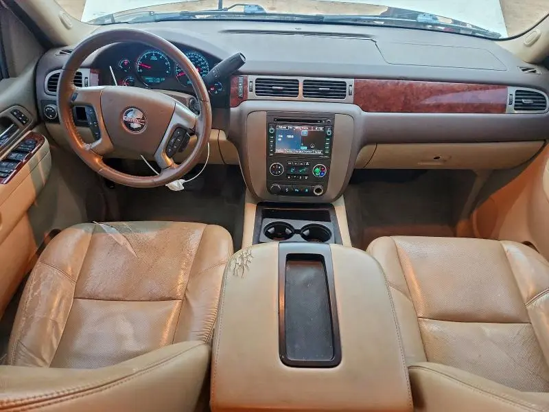 2011 GMC YUKON XL C1500 SLT  