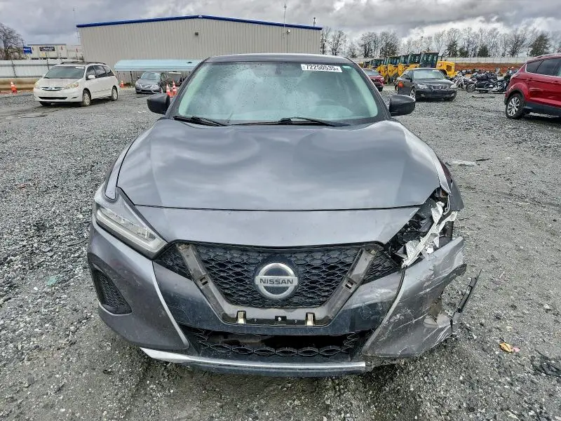 2019 NISSAN MAXIMA S  