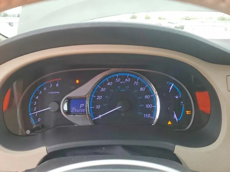 2011 TOYOTA SIENNA XLE 8-PASSENGER  