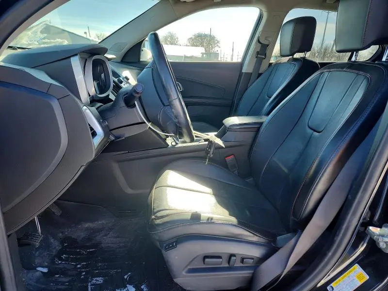 2017 CHEVROLET EQUINOX LT  