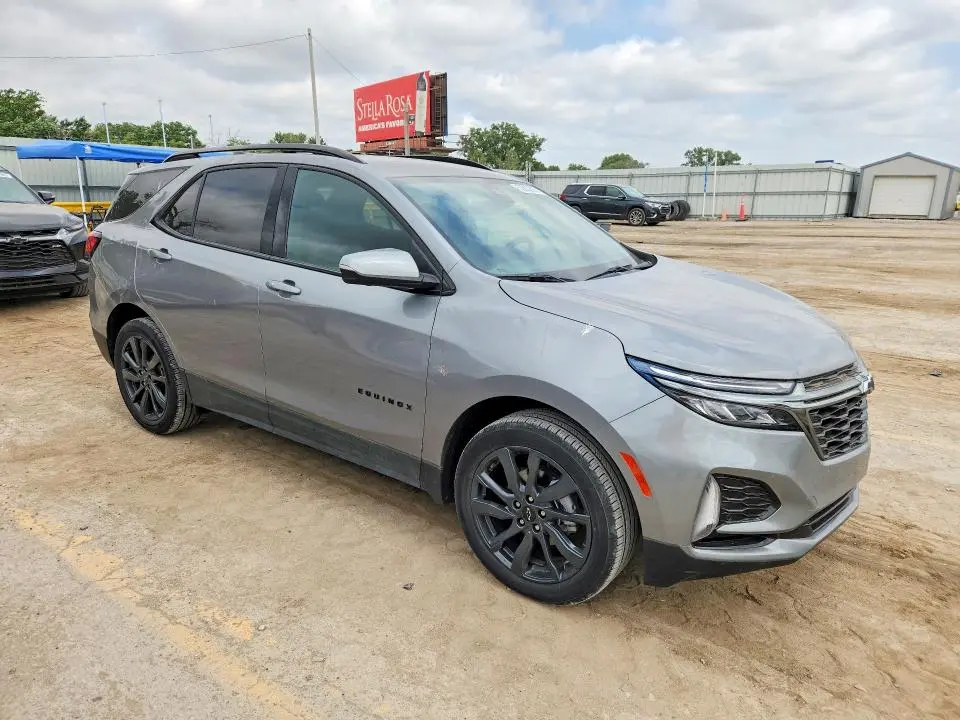 2023 CHEVROLET EQUINOX RS  