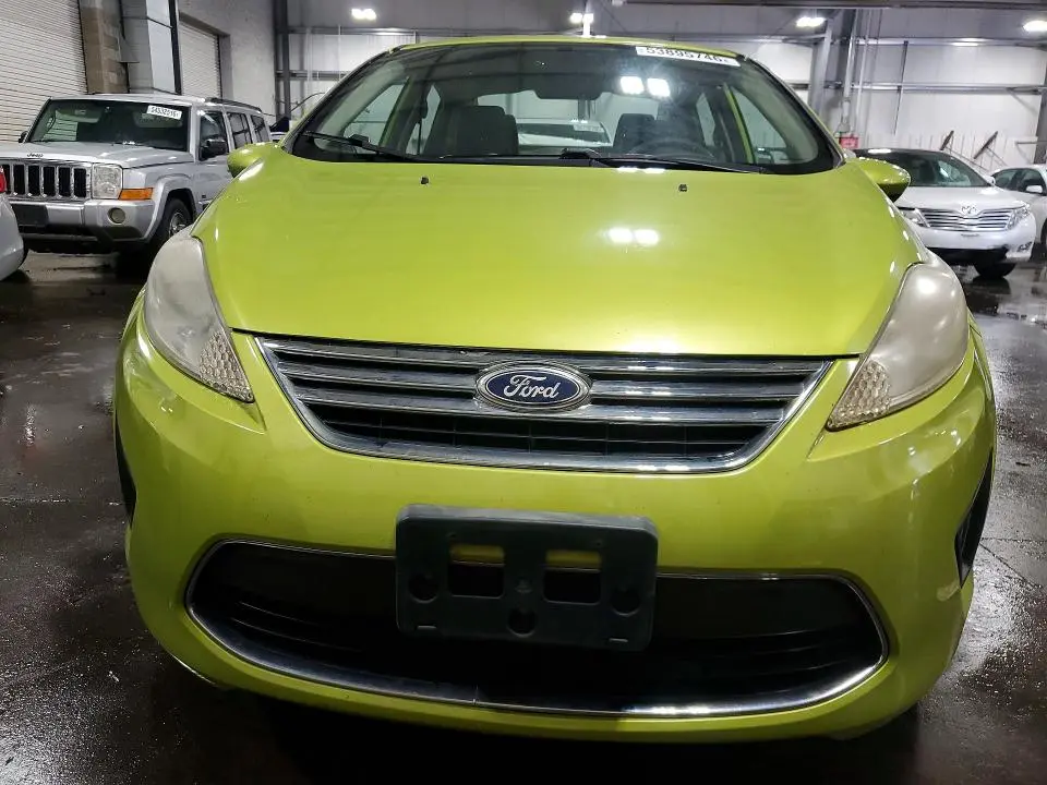 2011 FORD FIESTA SE  