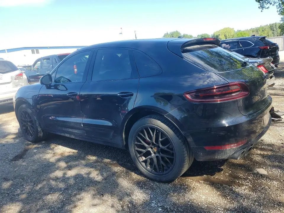 2018 PORSCHE MACAN GTS  