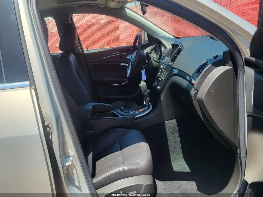 2011 BUICK REGAL CXL RUSSELSHEIM