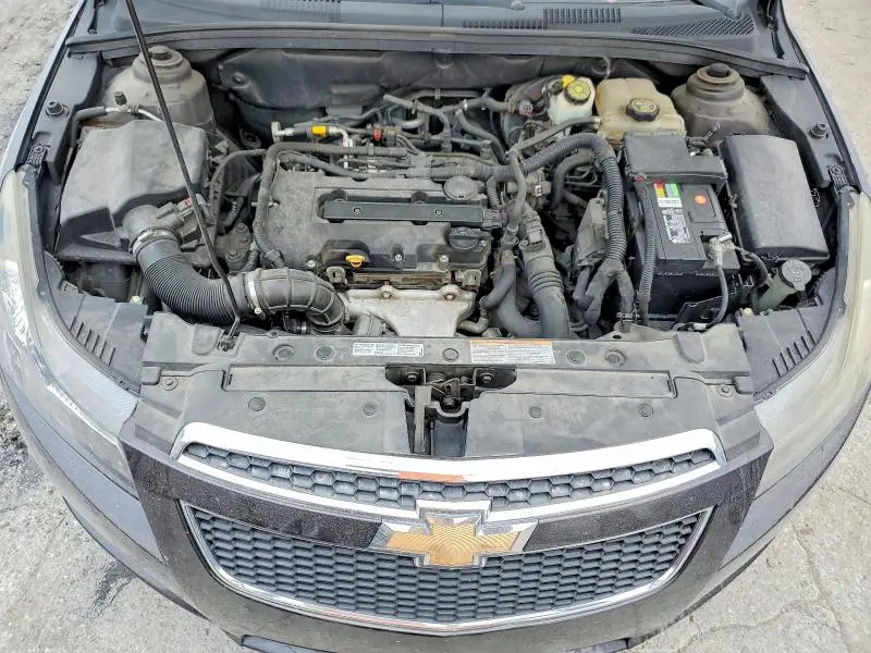 2013 CHEVROLET CRUZE LT  