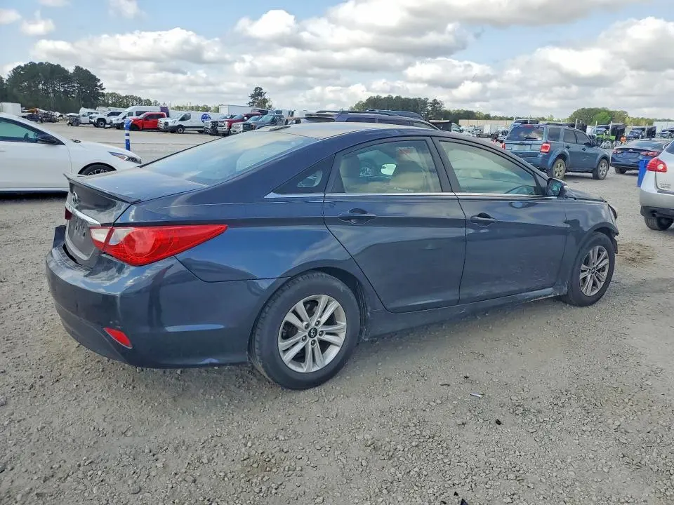 2014 HYUNDAI SONATA GLS  