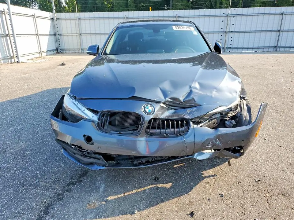 2017 BMW 320 I  