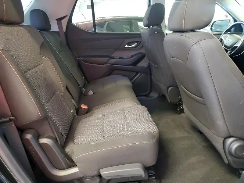2019 CHEVROLET TRAVERSE LT  