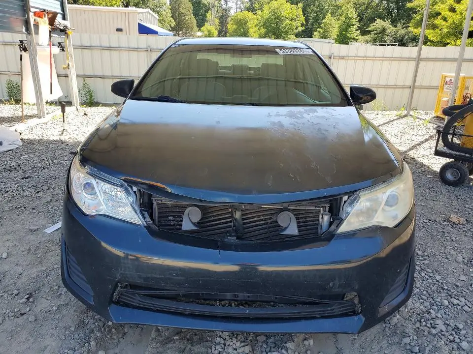 2012 TOYOTA CAMRY LE  