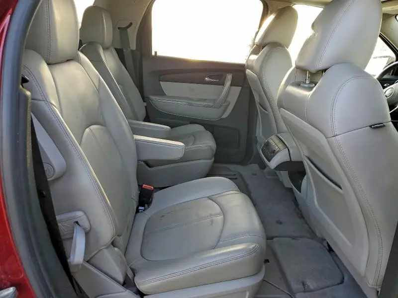 2011 GMC ACADIA SLT-2  