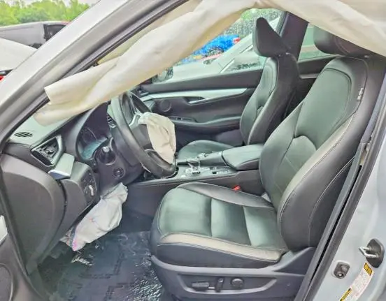 2019 INFINITI QX50 BASE  