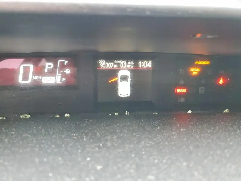 2015 TOYOTA PRIUS C TWO  