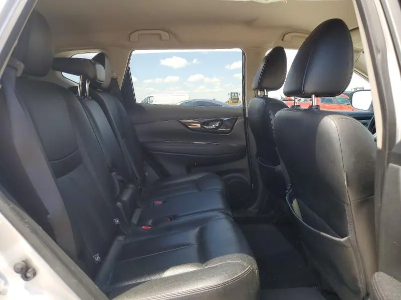 2017 NISSAN ROGUE SL  
