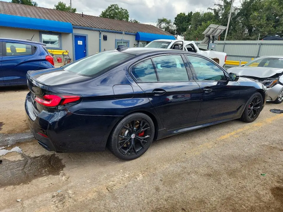 2023 BMW M550XI   