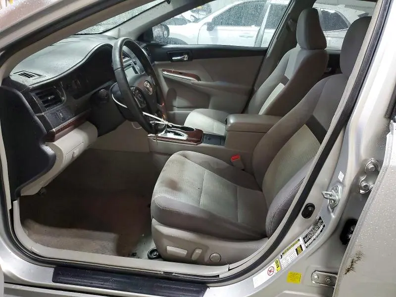 2012 TOYOTA CAMRY XLE  