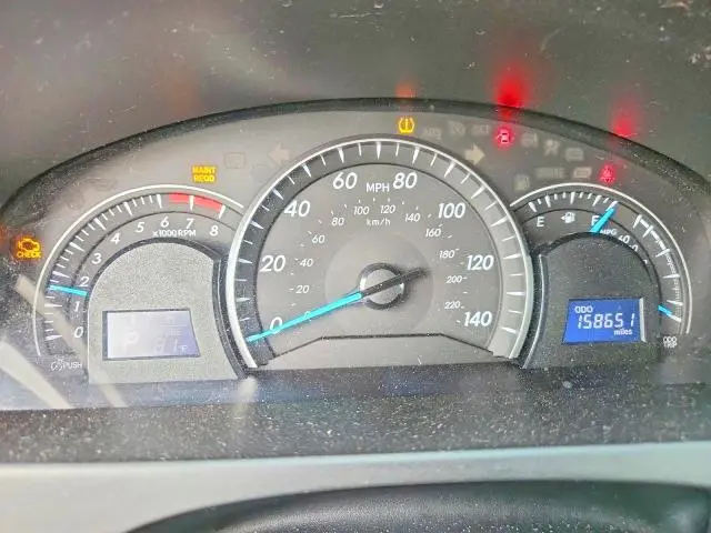 2012 TOYOTA CAMRY LE  