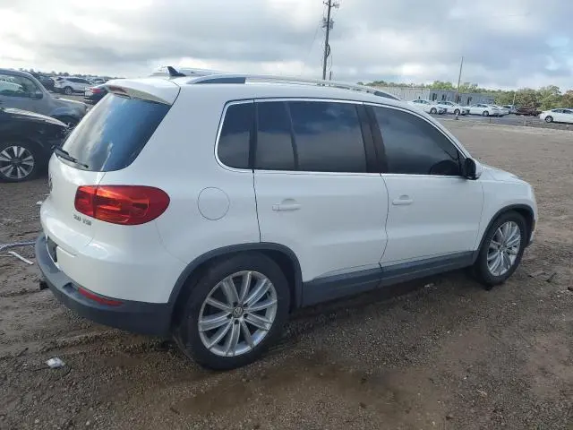 2013 VOLKSWAGEN TIGUAN S  