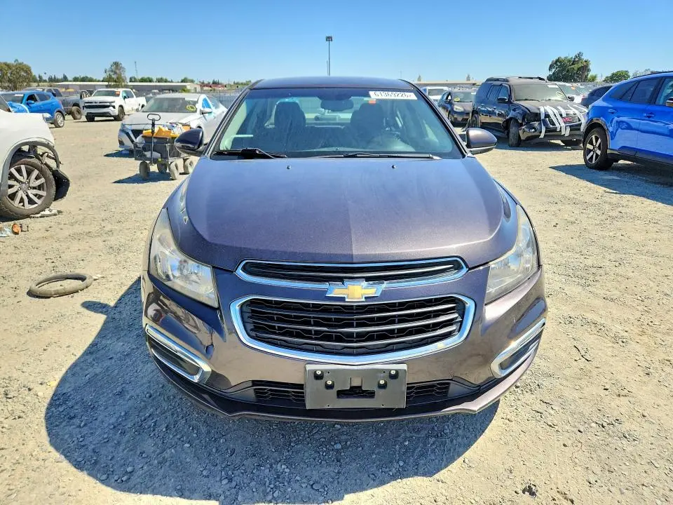 2015 CHEVROLET CRUZE LT  