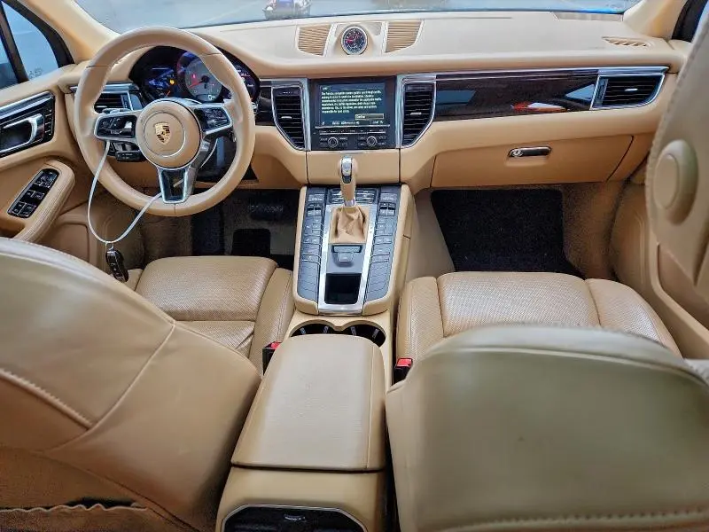 2016 PORSCHE MACAN S  