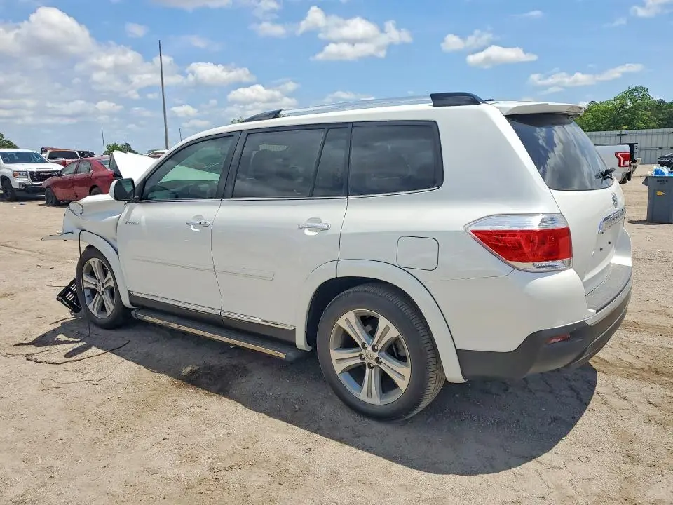 2013 TOYOTA HIGHLANDER LIMITED  