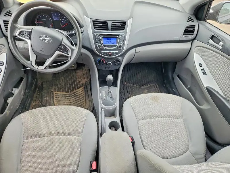 2012 HYUNDAI ACCENT GLS  