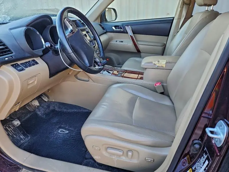 2013 TOYOTA HIGHLANDER HYBRID LIMITED  