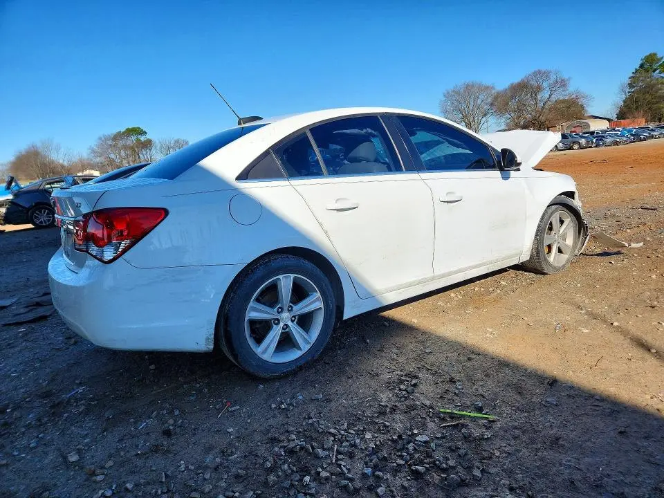 2015 CHEVROLET CRUZE LT  