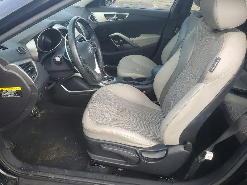 2012 HYUNDAI VELOSTER BASE  