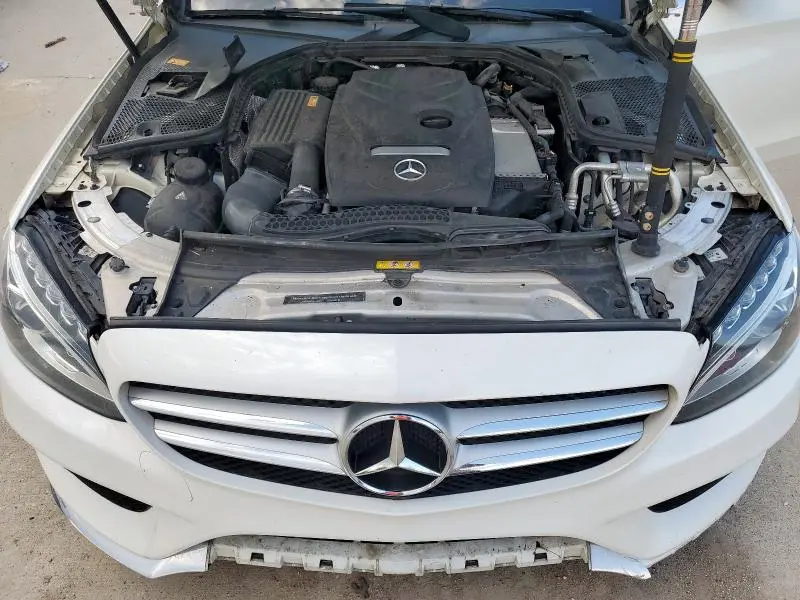 2016 MERCEDES-BENZ C 300