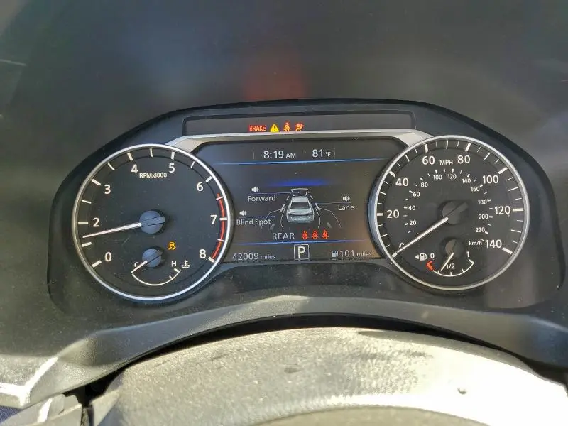 2024 NISSAN ALTIMA SV  