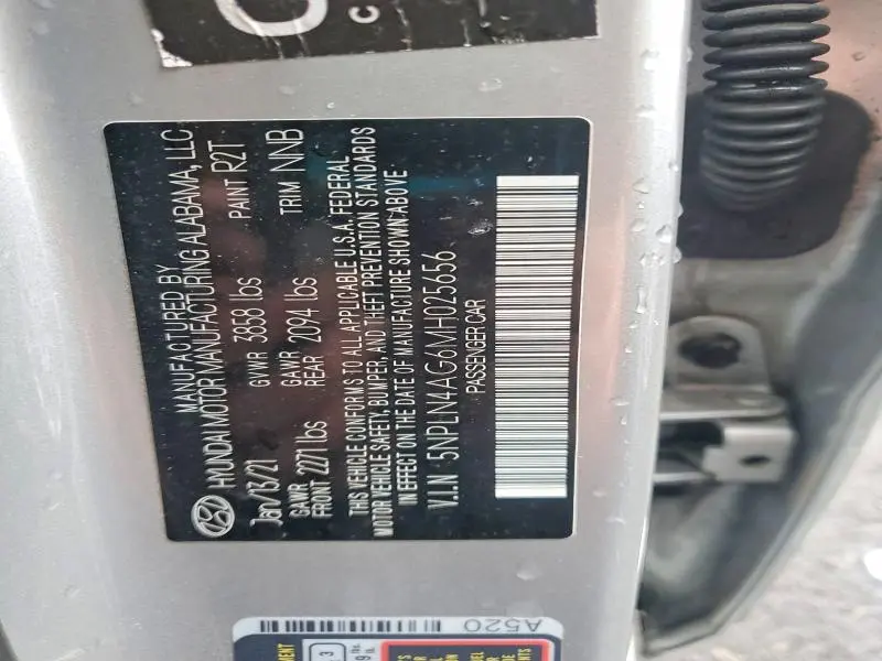 2021 HYUNDAI ELANTRA SEL  