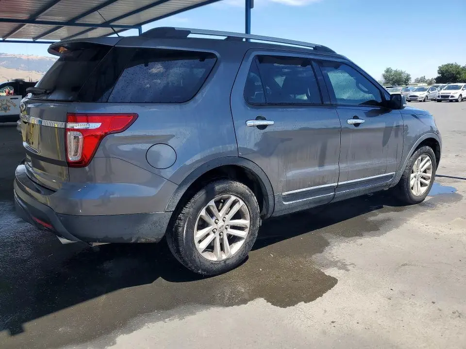 2013 FORD EXPLORER XLT  