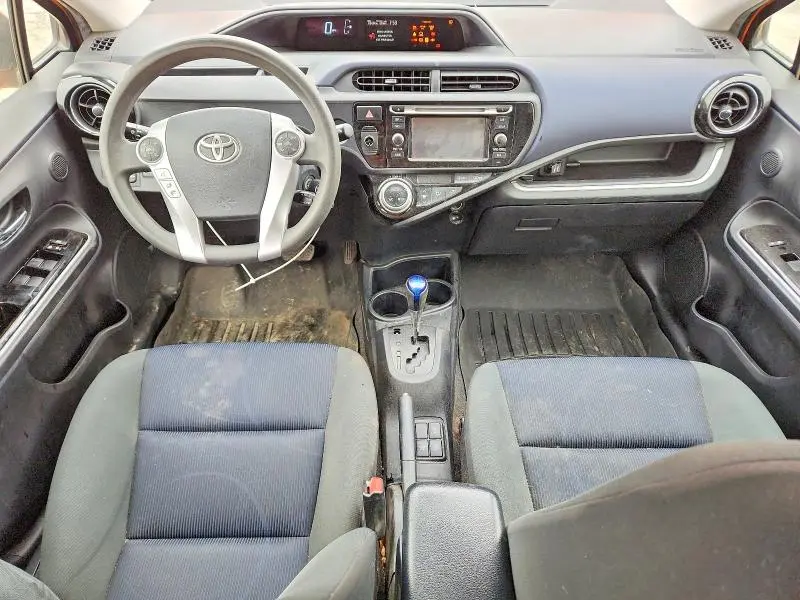 2015 TOYOTA PRIUS C   