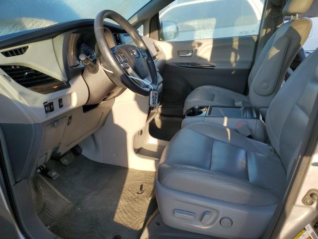 2016 TOYOTA SIENNA XLE