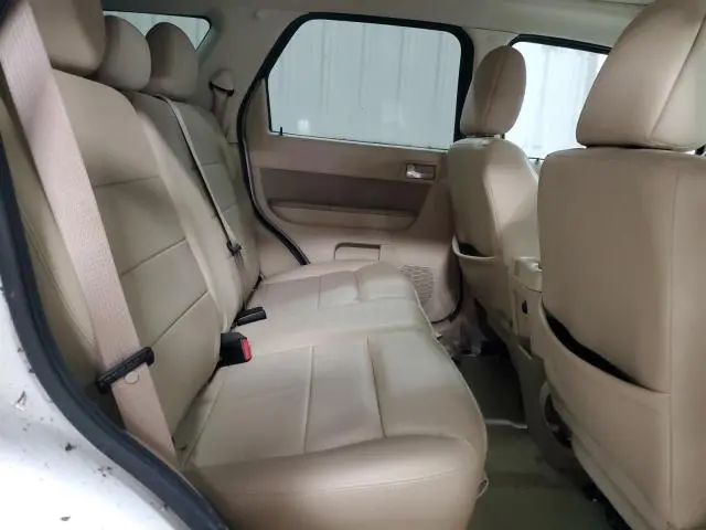 2010 FORD ESCAPE LIMITED  