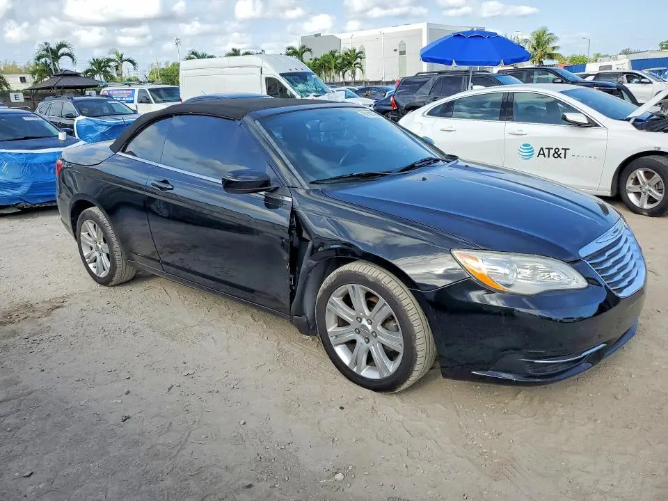 2014 CHRYSLER 200 TOURING  