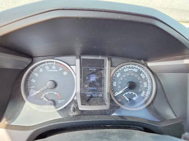 2018 TOYOTA TACOMA SR5 V6  