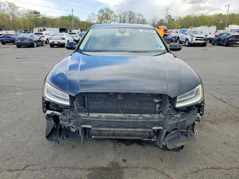 2018 AUDI A8   