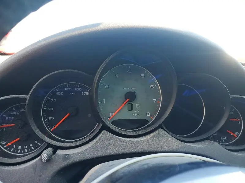 2016 PORSCHE CAYENNE S  