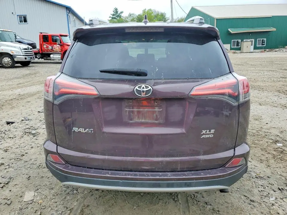 2016 TOYOTA RAV4 XLE  