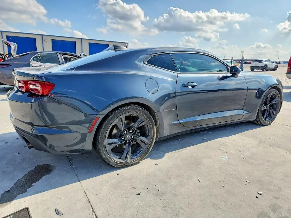 2021 CHEVROLET CAMARO LS  