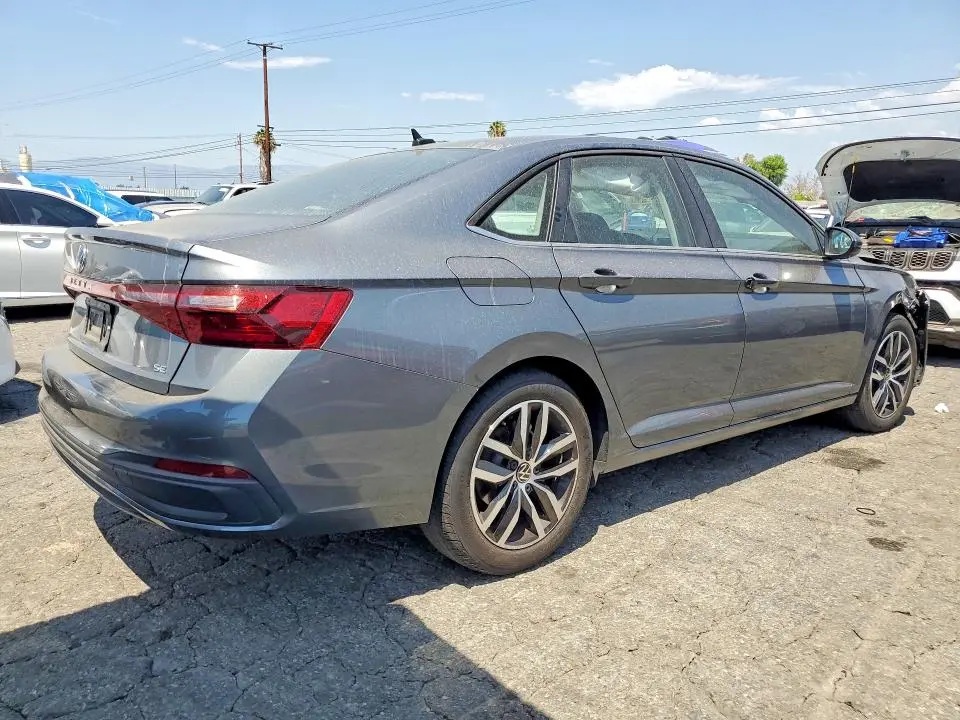 2025 VOLKSWAGEN JETTA SE  